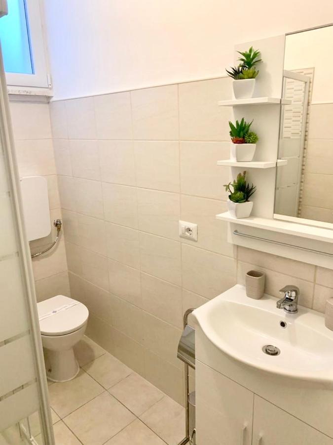 Apartment Savoia Bari Exteriér fotografie