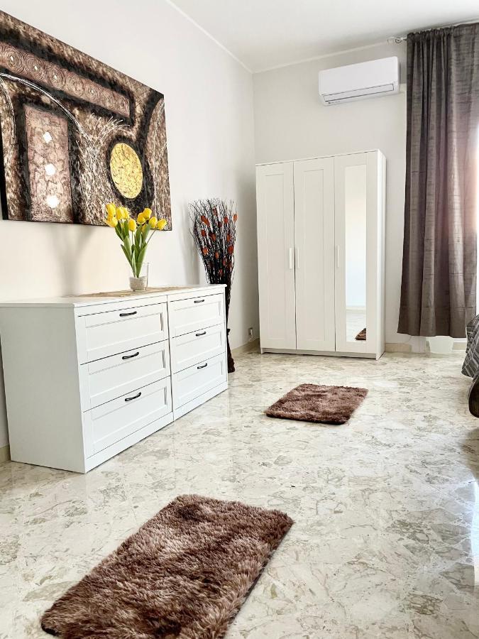Apartment Savoia Bari Exteriér fotografie