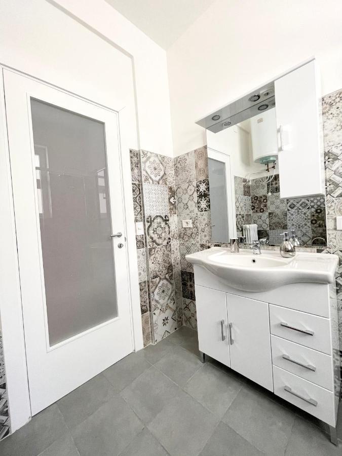 Apartment Savoia Bari Exteriér fotografie